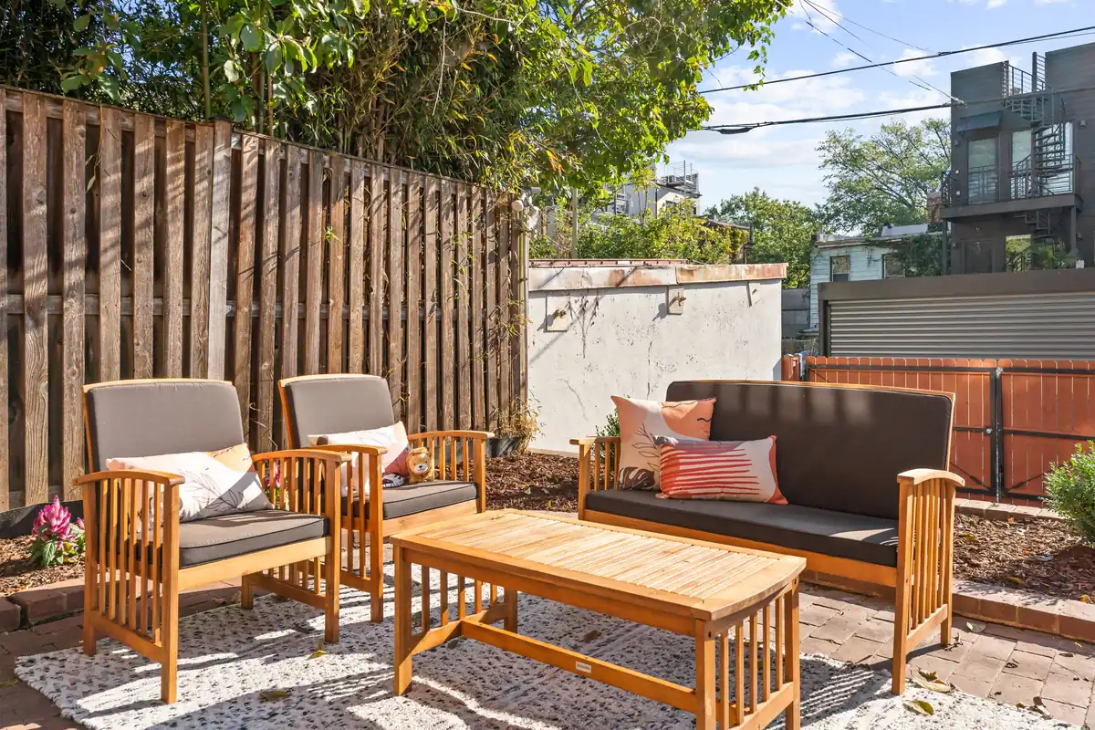 2525 12th St NW - 0009.jpg