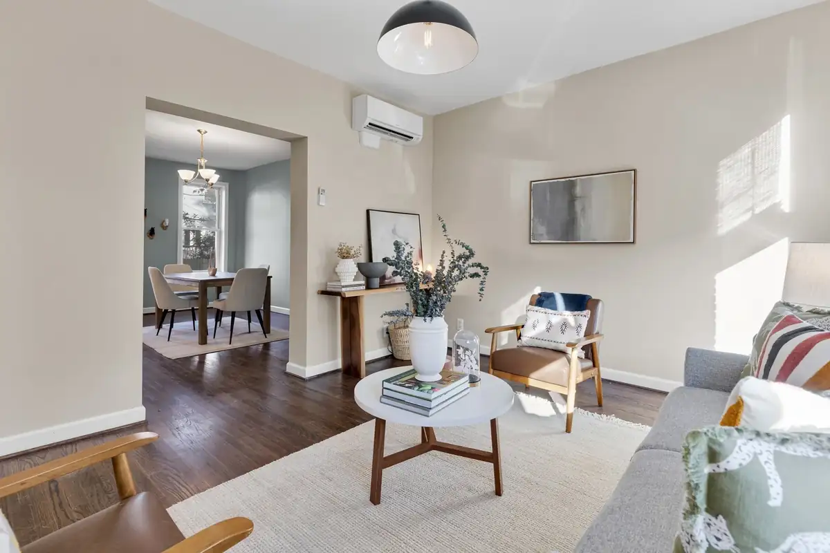 451 Lamont St NW-0007.jpg
