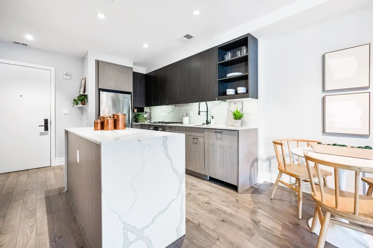 3-web-or-mls-900 11th St SE g07-Washington, DC 20003-3.jpg