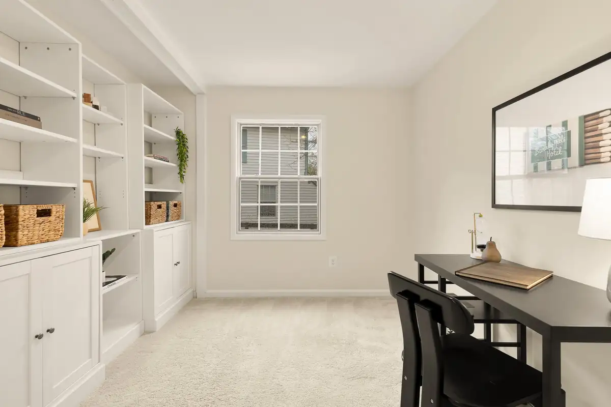 5816 Vandergrift Ave-0034.jpg