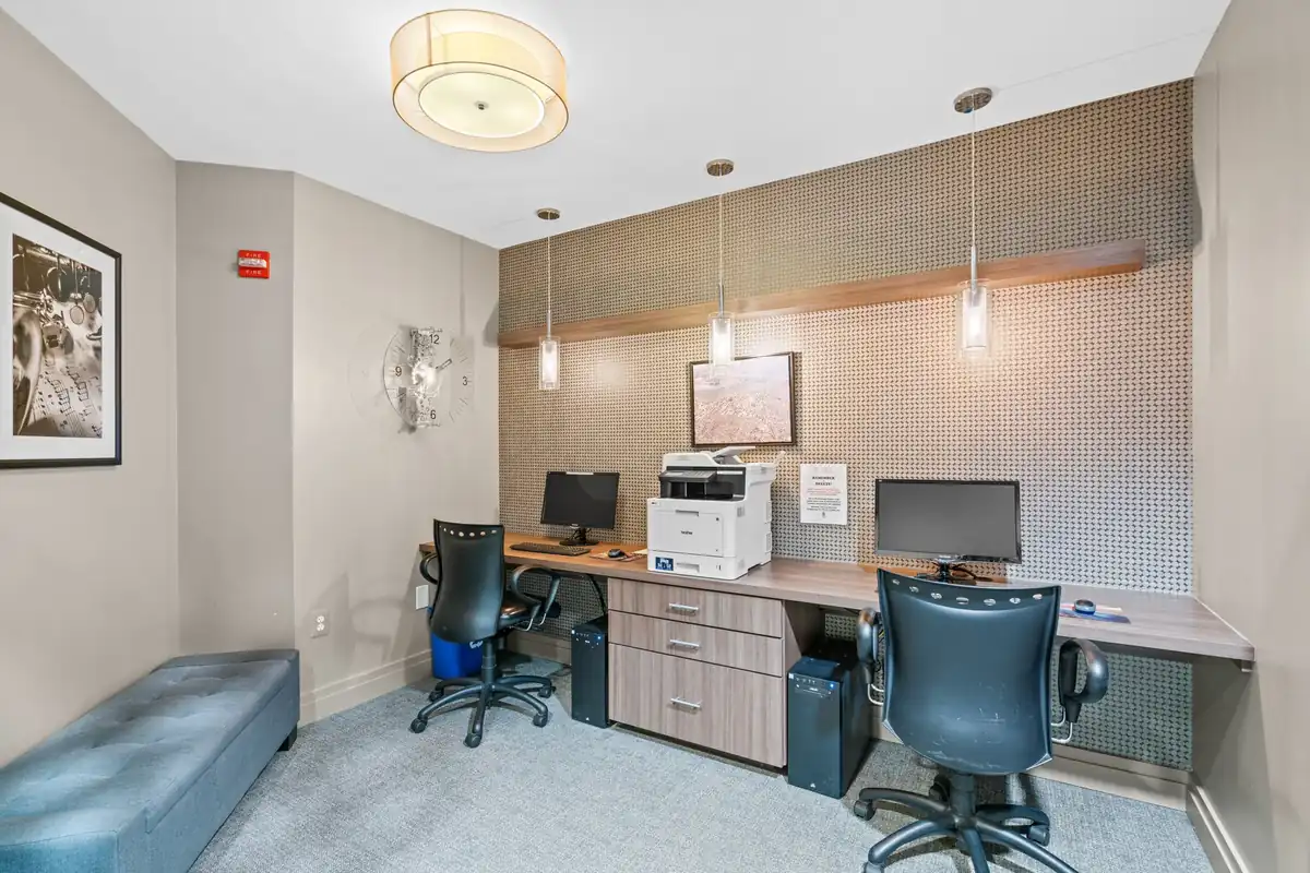 2020 12th St NW T10-65.jpg
