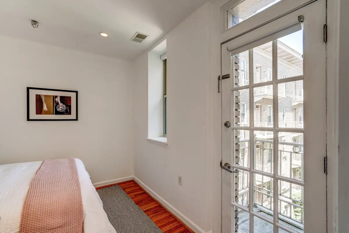 1308 Clifton St NW #405_0031.jpg