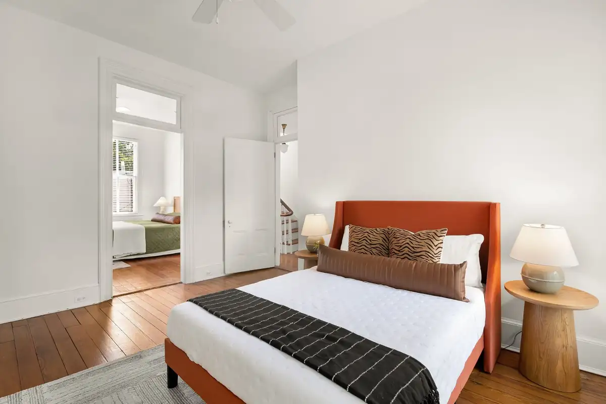 509 E Capitol St SE-0055.jpg