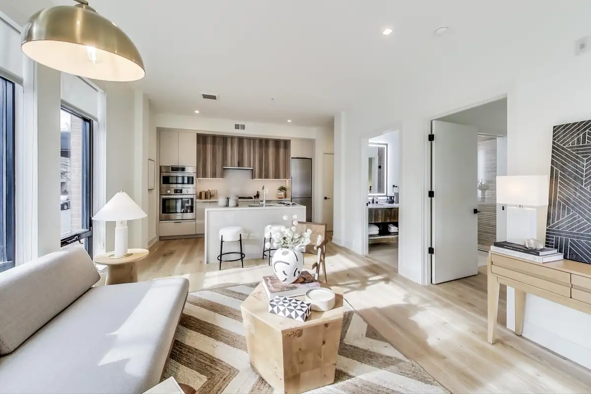 Home staging at 801 N St NW #101