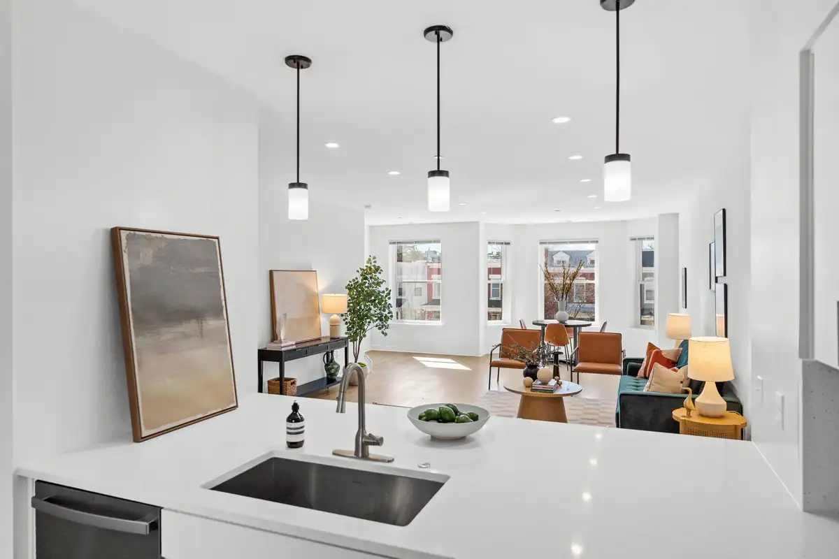 1015 Spring Rd NW - 0017.jpg