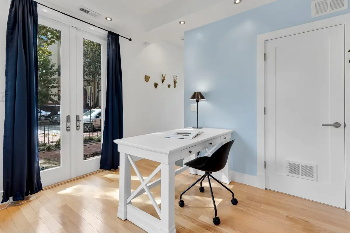 801 Q St NW 1-0010.jpg