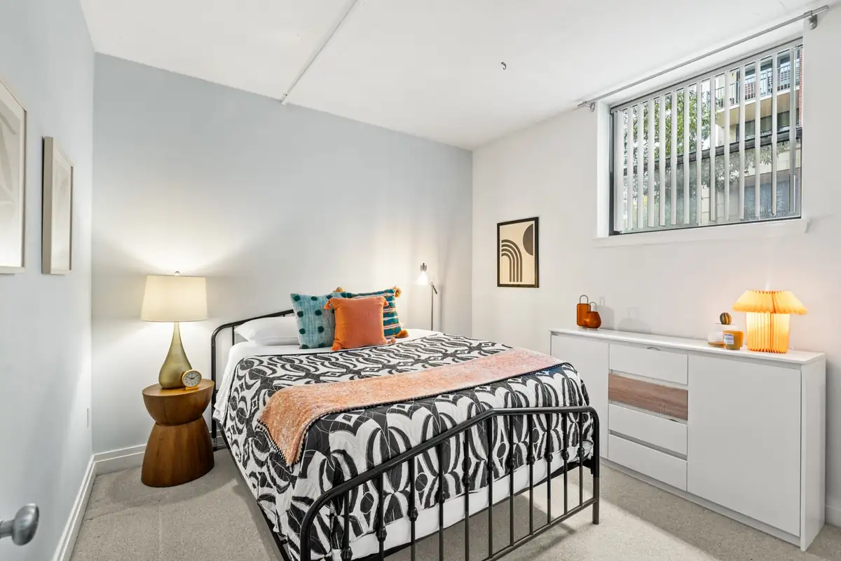 2020 12th St NW T10-48.jpg