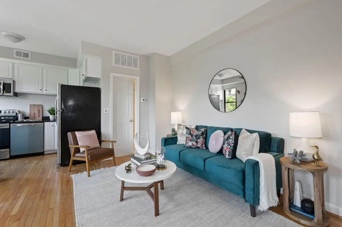 Home staging at 1321 Fairmont St NW, #301