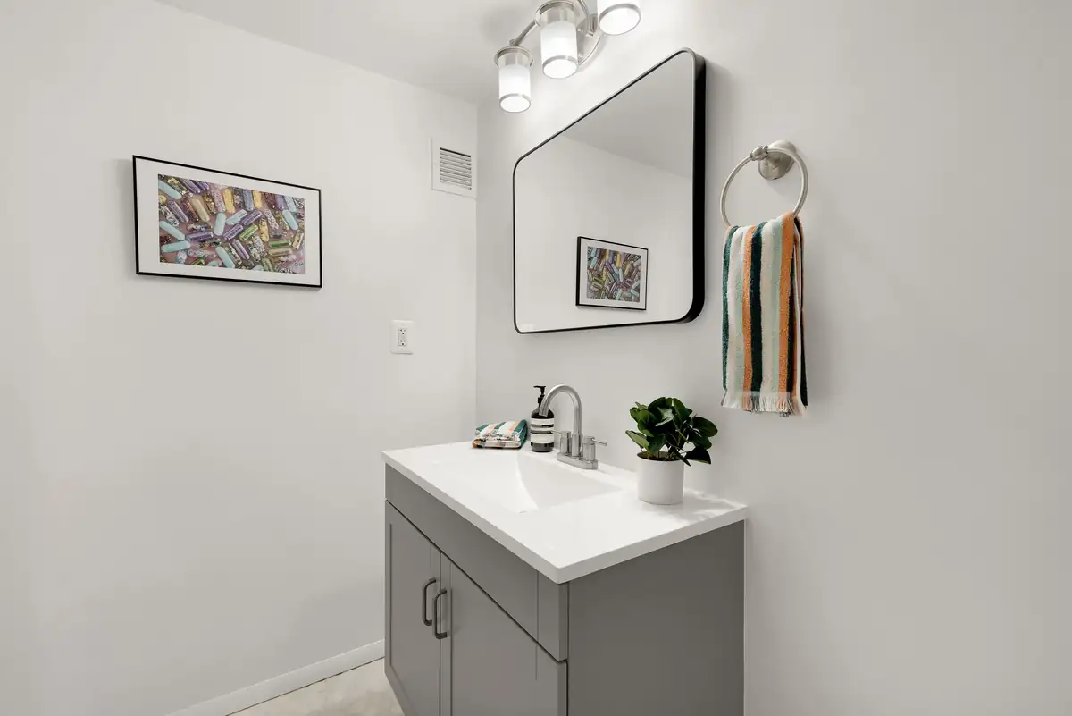 9250 Edwards Way 208A-0025.jpg