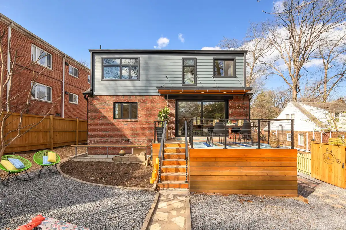 8215 Roanoke Ave Reshoot-0027.jpg