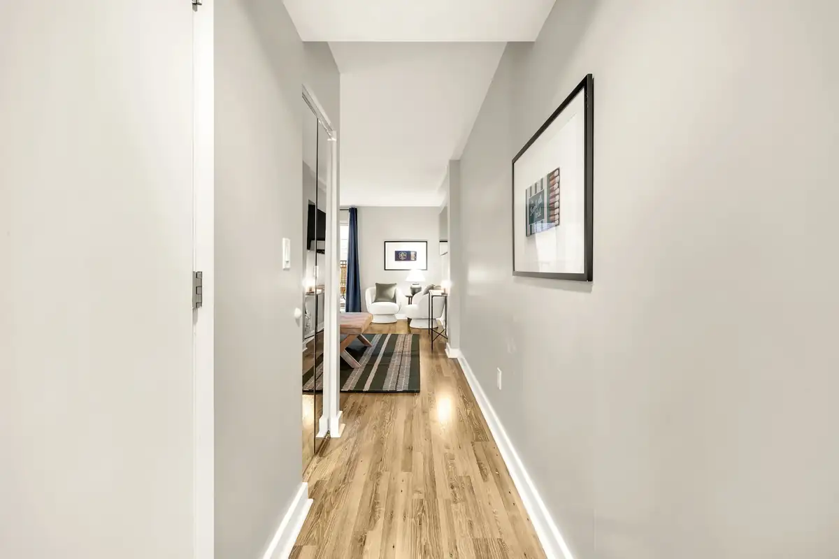 1150 K St NW 202-0023.jpg