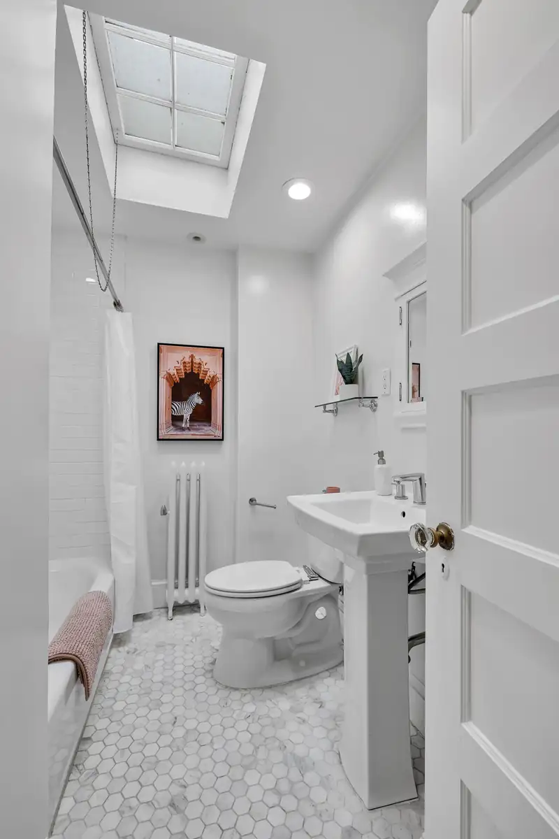 3203 Adams Mill Rd NW -0028.jpg