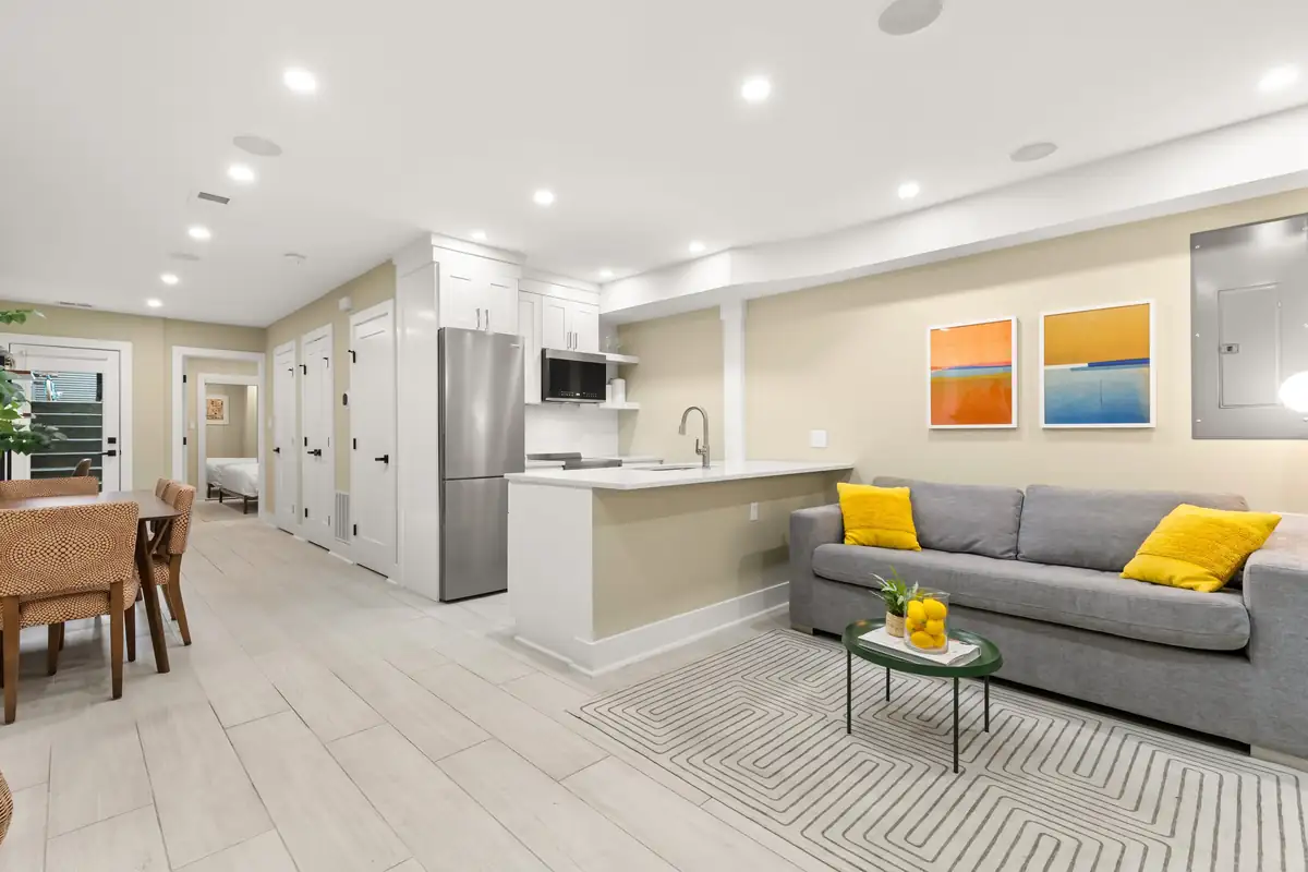 919 French St NW-0043.jpg