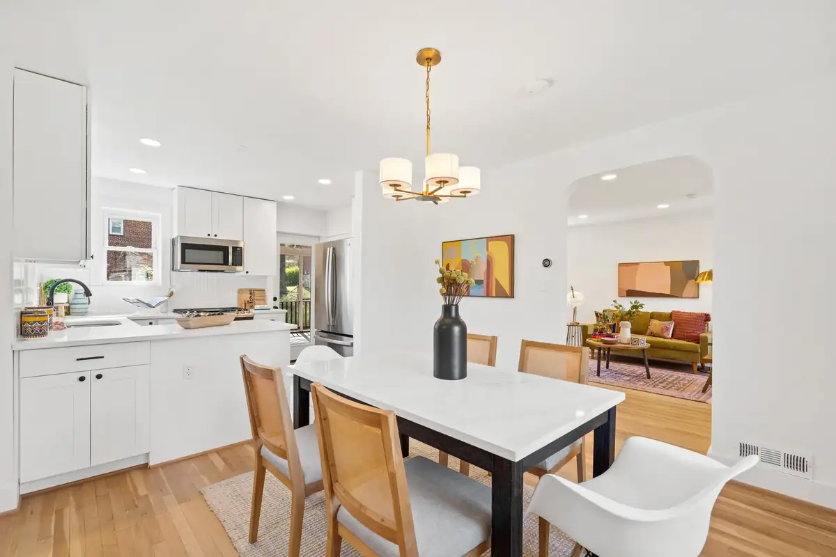1515 Jonathan St - 0023.jpg