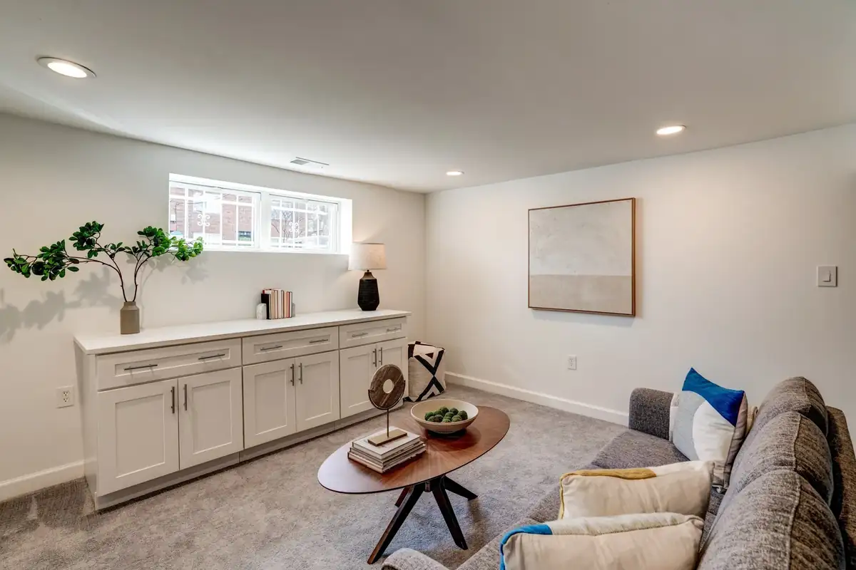 401 Delafield Pl NW-65.jpg