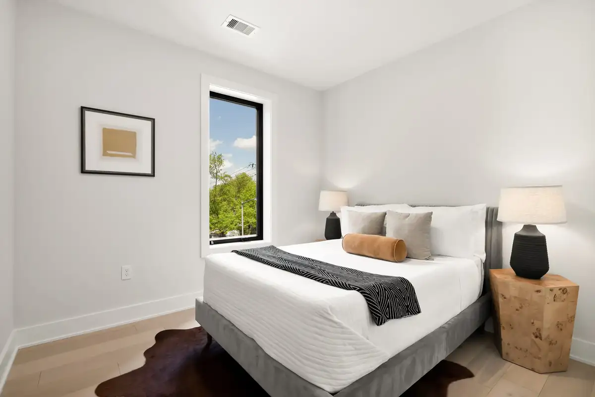3934 14th St NW 302-0009.jpg