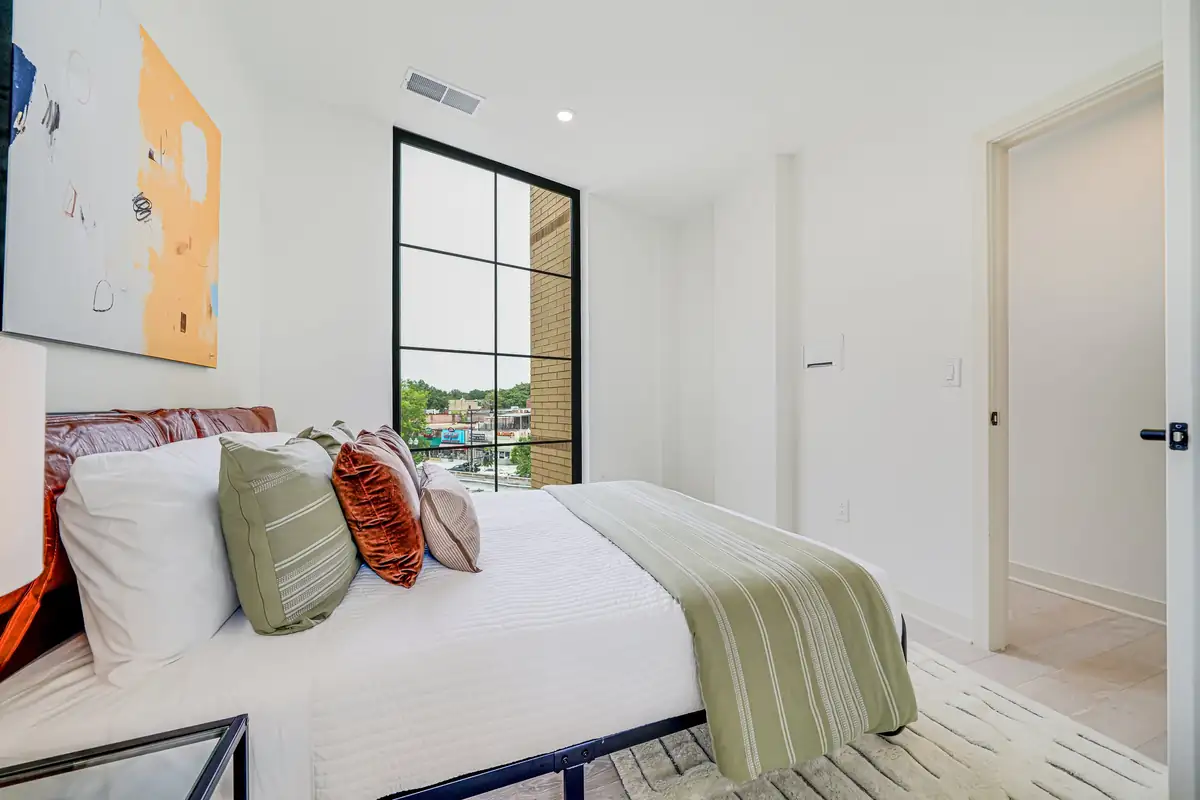 Home staging at 2905 Newark St NW
