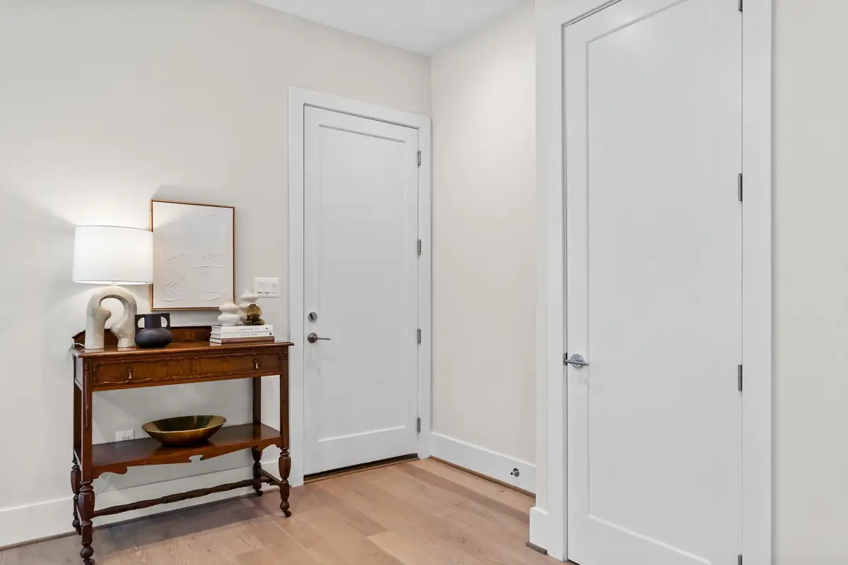 3915 Fulton St NW unit 2 - 0002.jpg