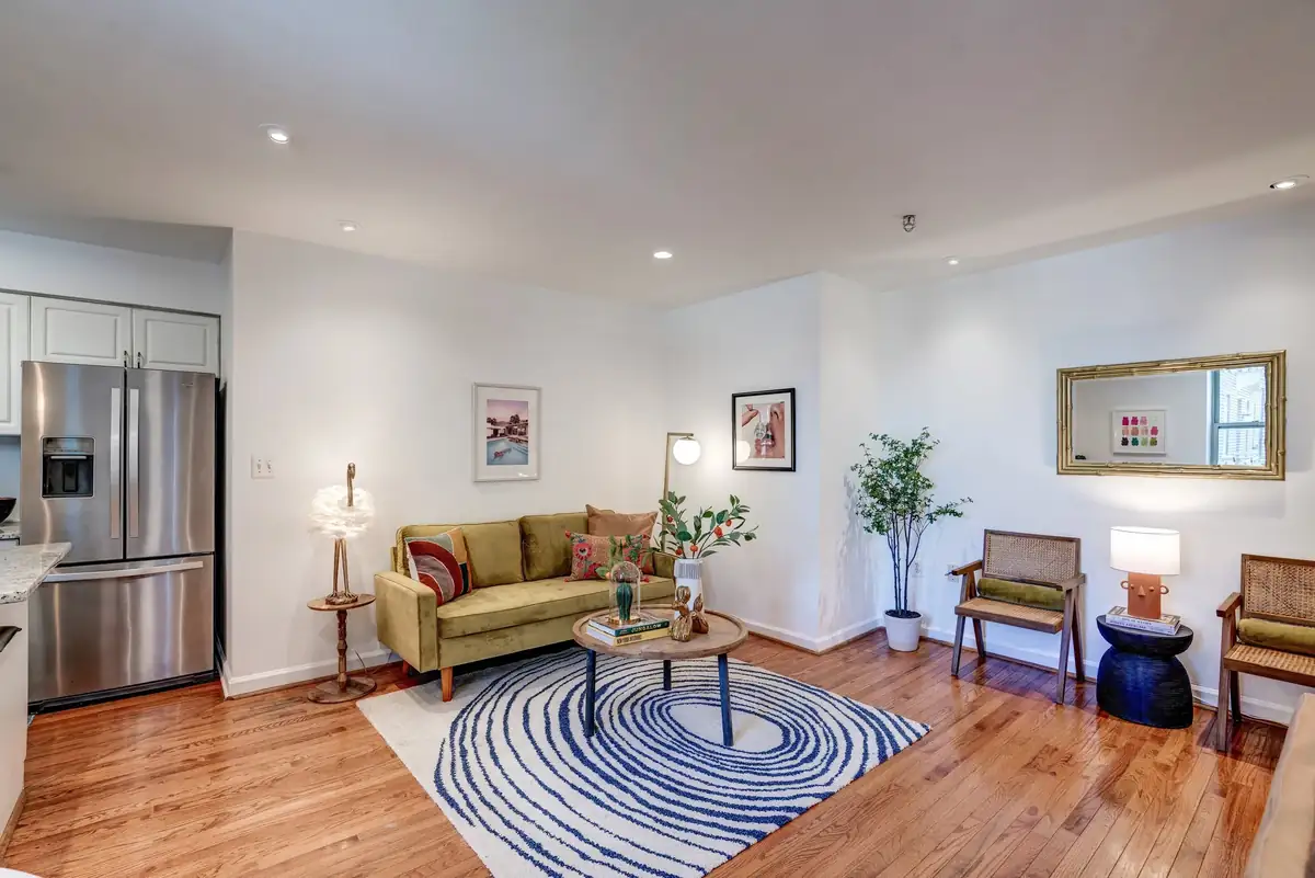 1308 Clifton St NW #405_0017.jpg
