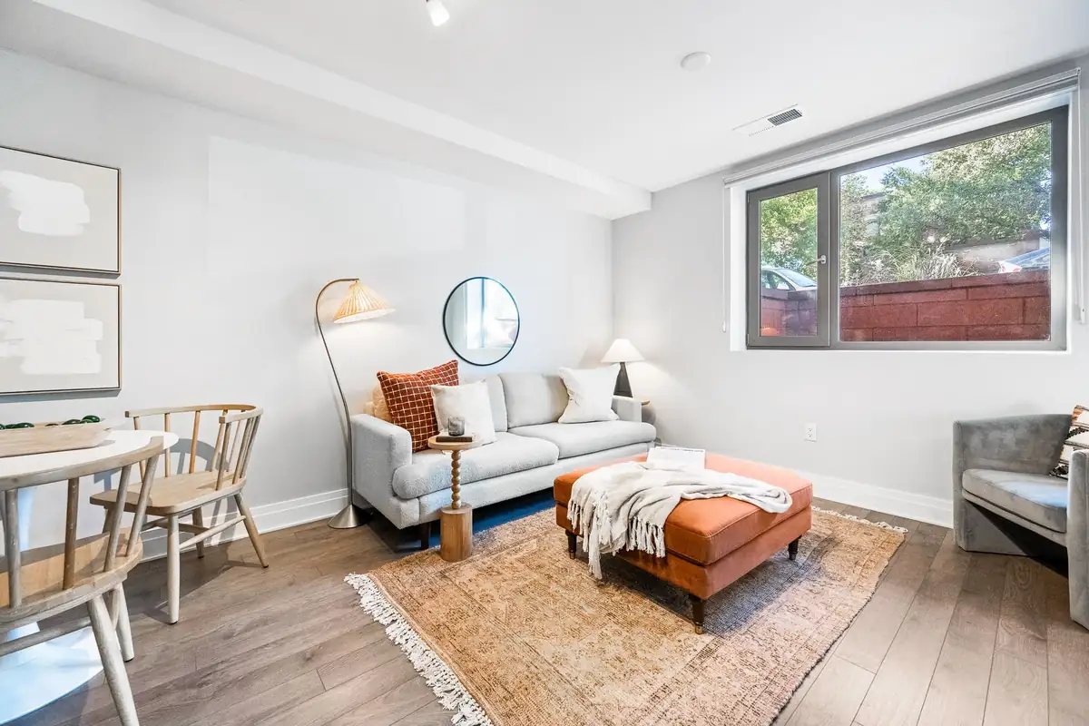 5-web-or-mls-900 11th St SE g07-Washington, DC 20003-5.jpg