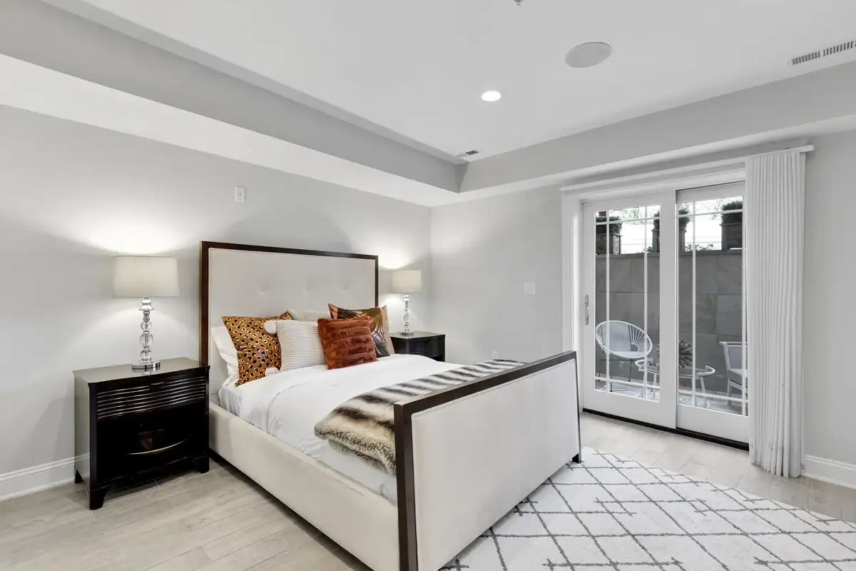 Home staging at Augmenting the Sellers Existing Furniture, photo 82 of 103