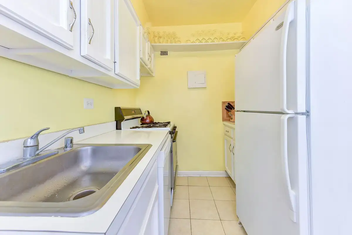Connecticut Ave Kitchen BEFORE
