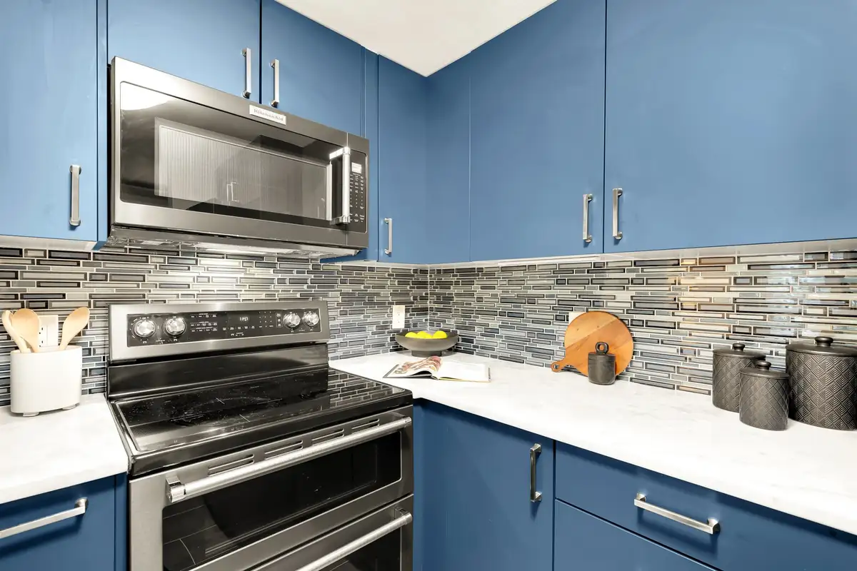 1150 K St NW 202-0012.jpg