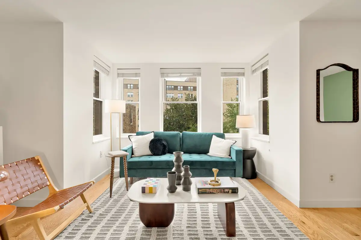 2440 16th St NW 507-0011.jpg