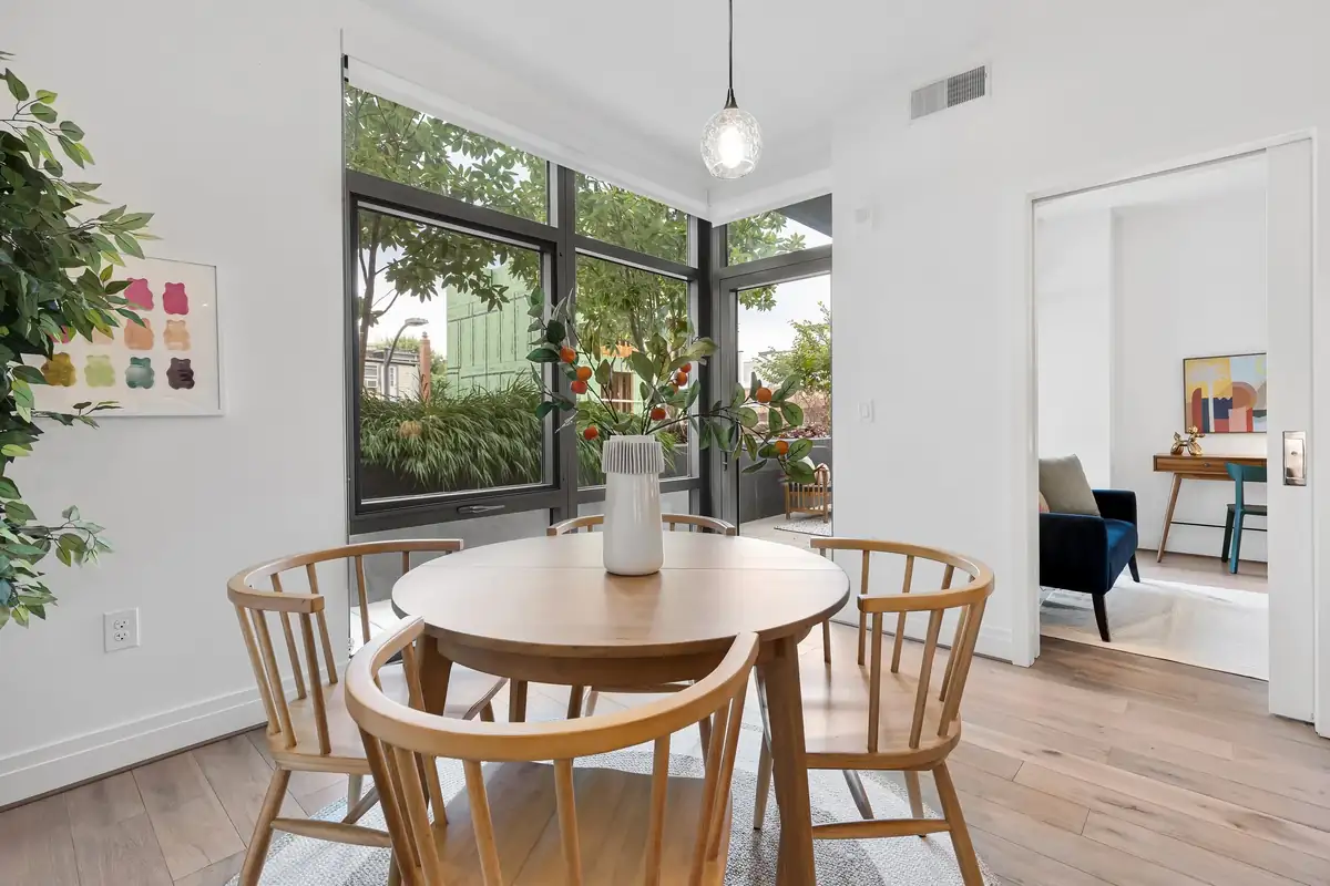 810 O St NW 207 -0020.jpg