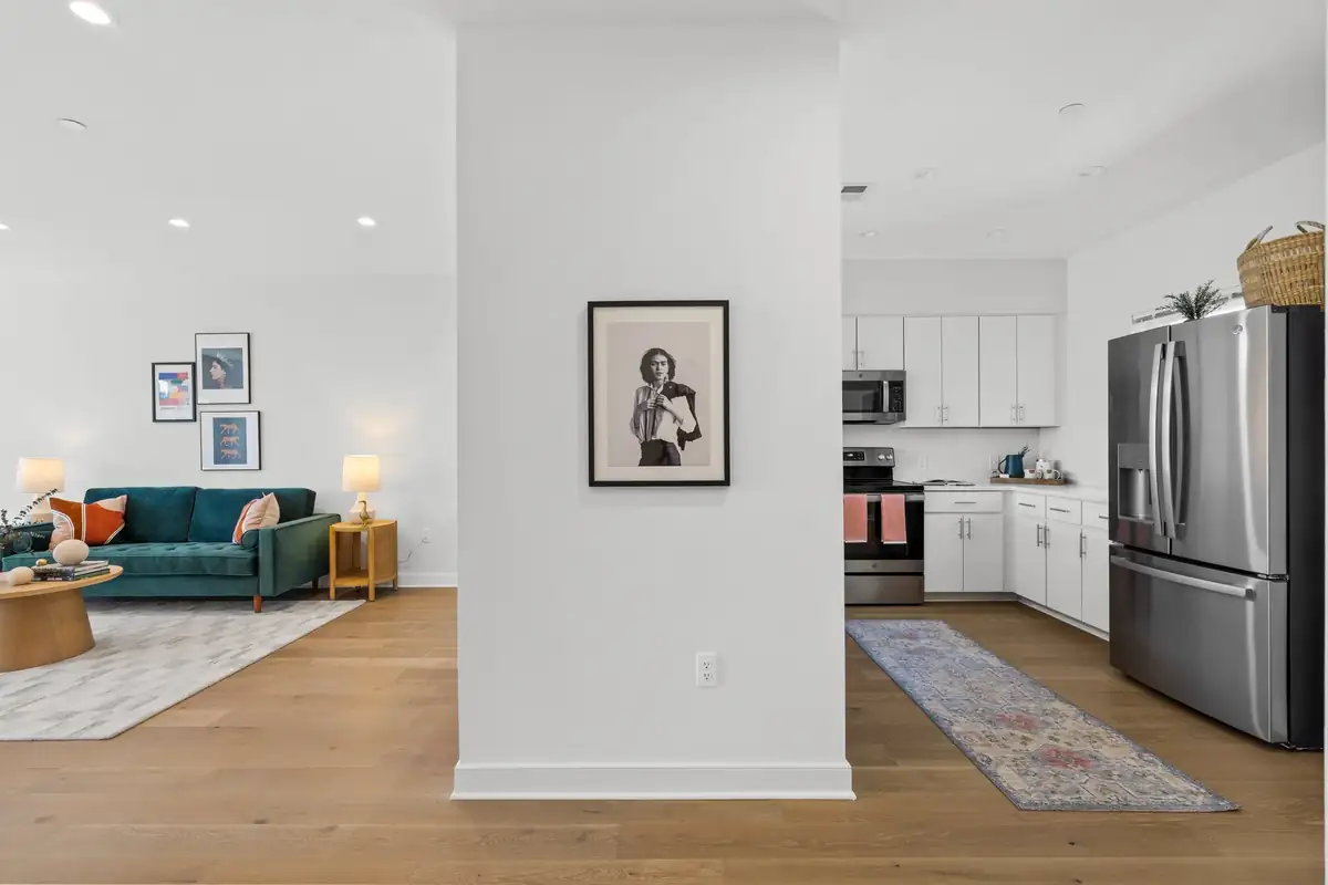 1015 Spring Rd NW - 0002.jpg