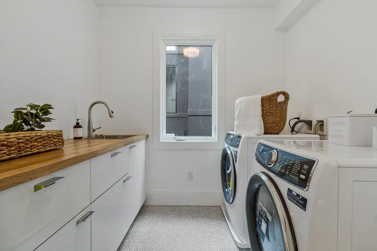 Home staging at 6120 30th St NW
