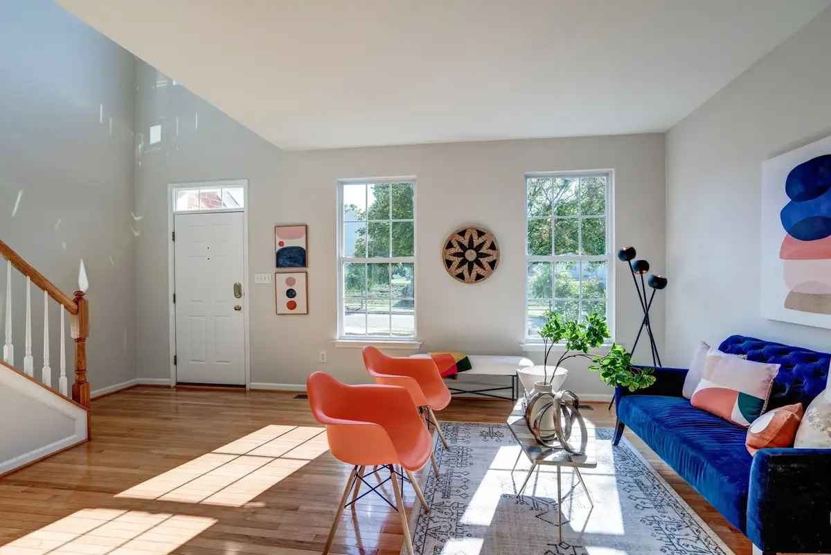 1926 Carters Grove Dr_0015.jpg