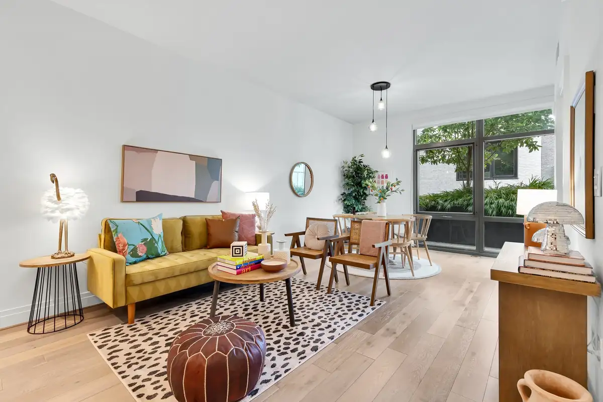 810 O St NW 207 -0014.jpg
