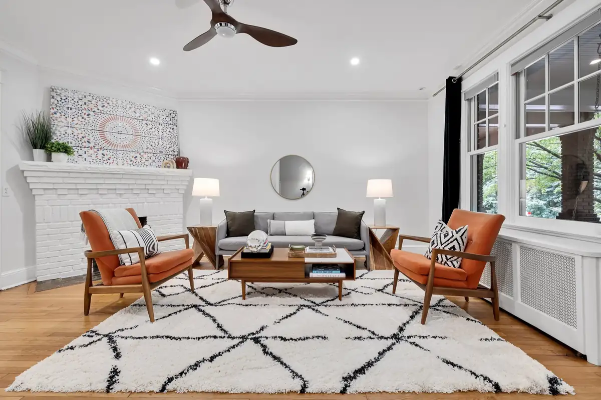 Home staging at 3203 Adams Mill Rd NW