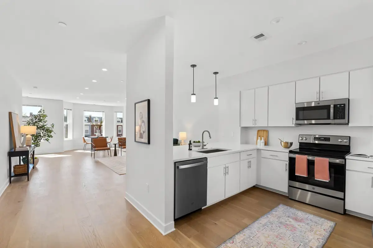 1015 Spring Rd NW - 0015.jpg