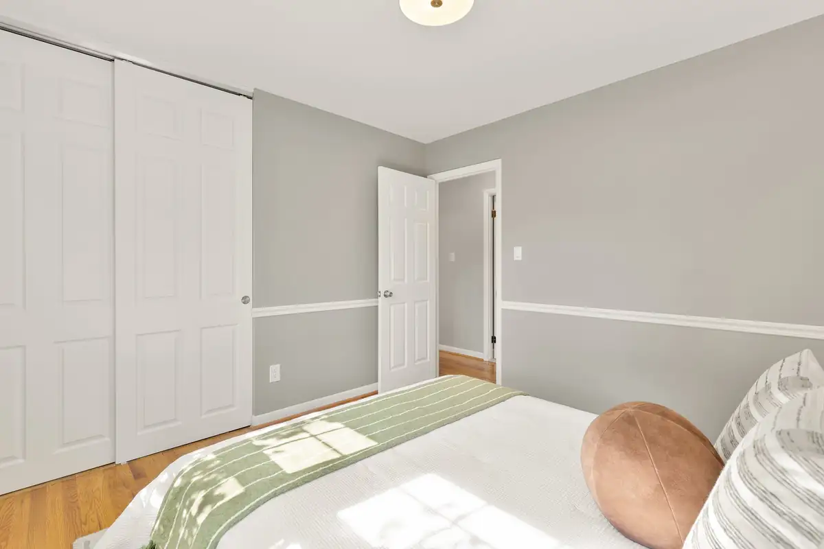 3424 Ramsgate Terrace-0024.jpg