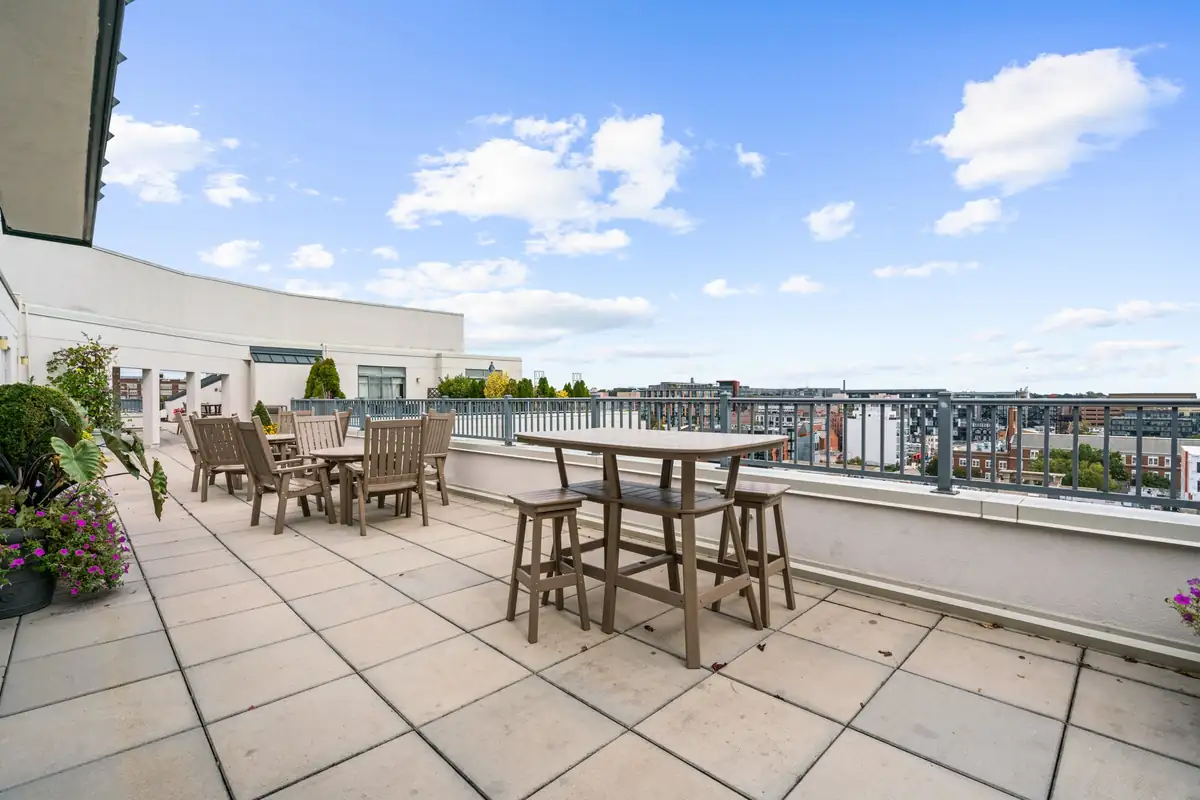 2020 12th St NW T10-72.jpg