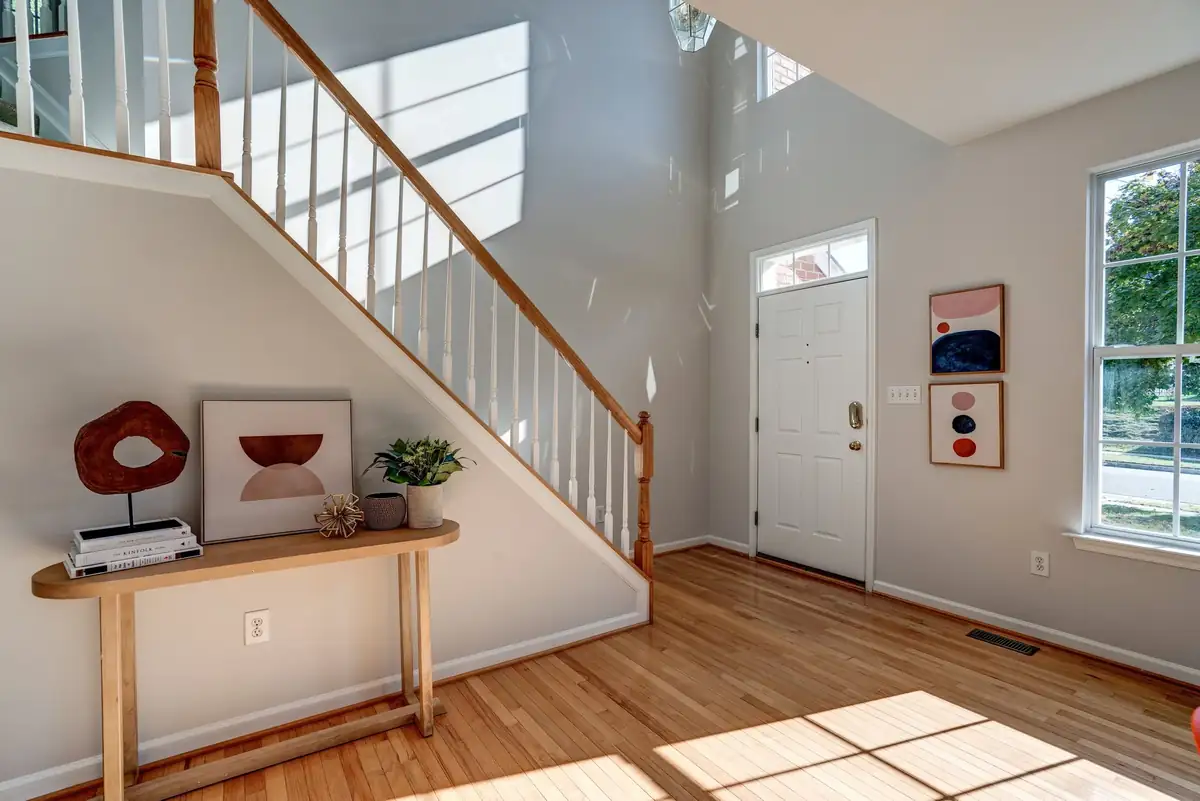 1926 Carters Grove Dr_0011.jpg