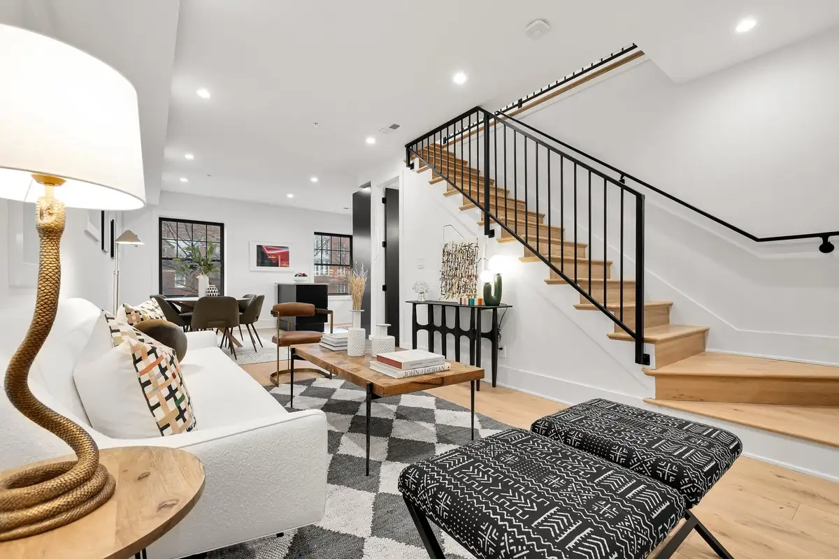 Home staging at 1460 Rhode Island Ave NW #7