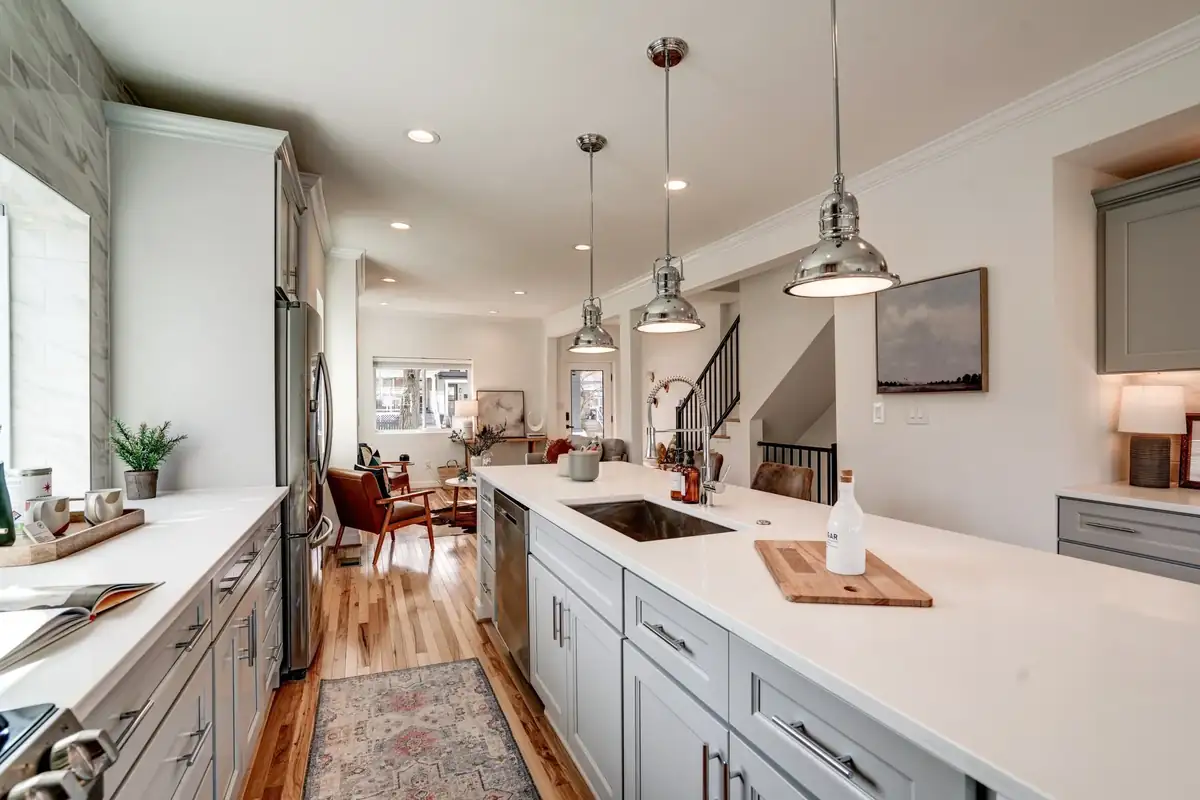 401 Delafield Pl NW-24.jpg