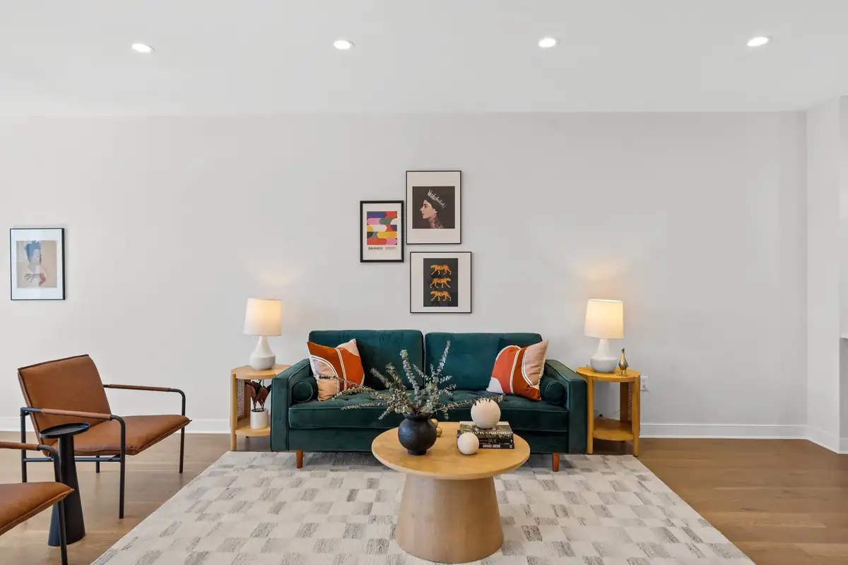 1015 Spring Rd NW - 0005.jpg