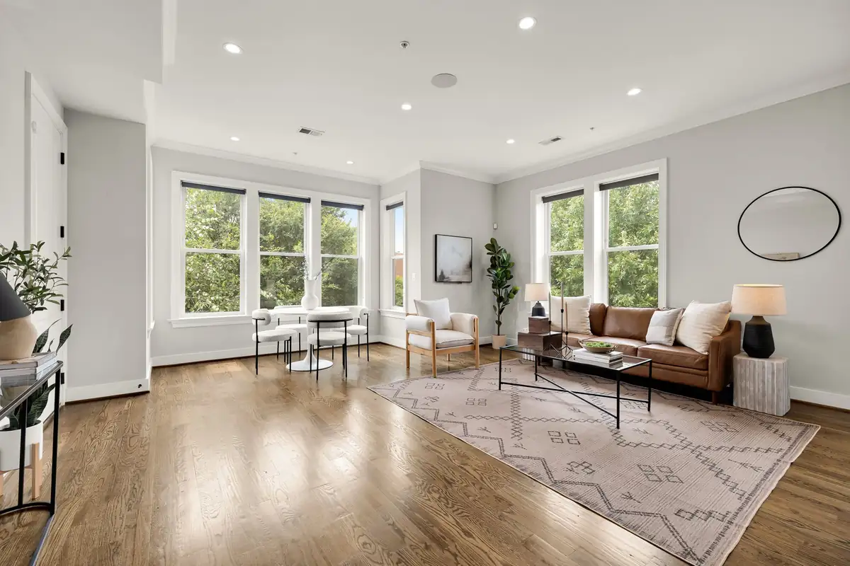 1401 K St SE 3-0006.jpg