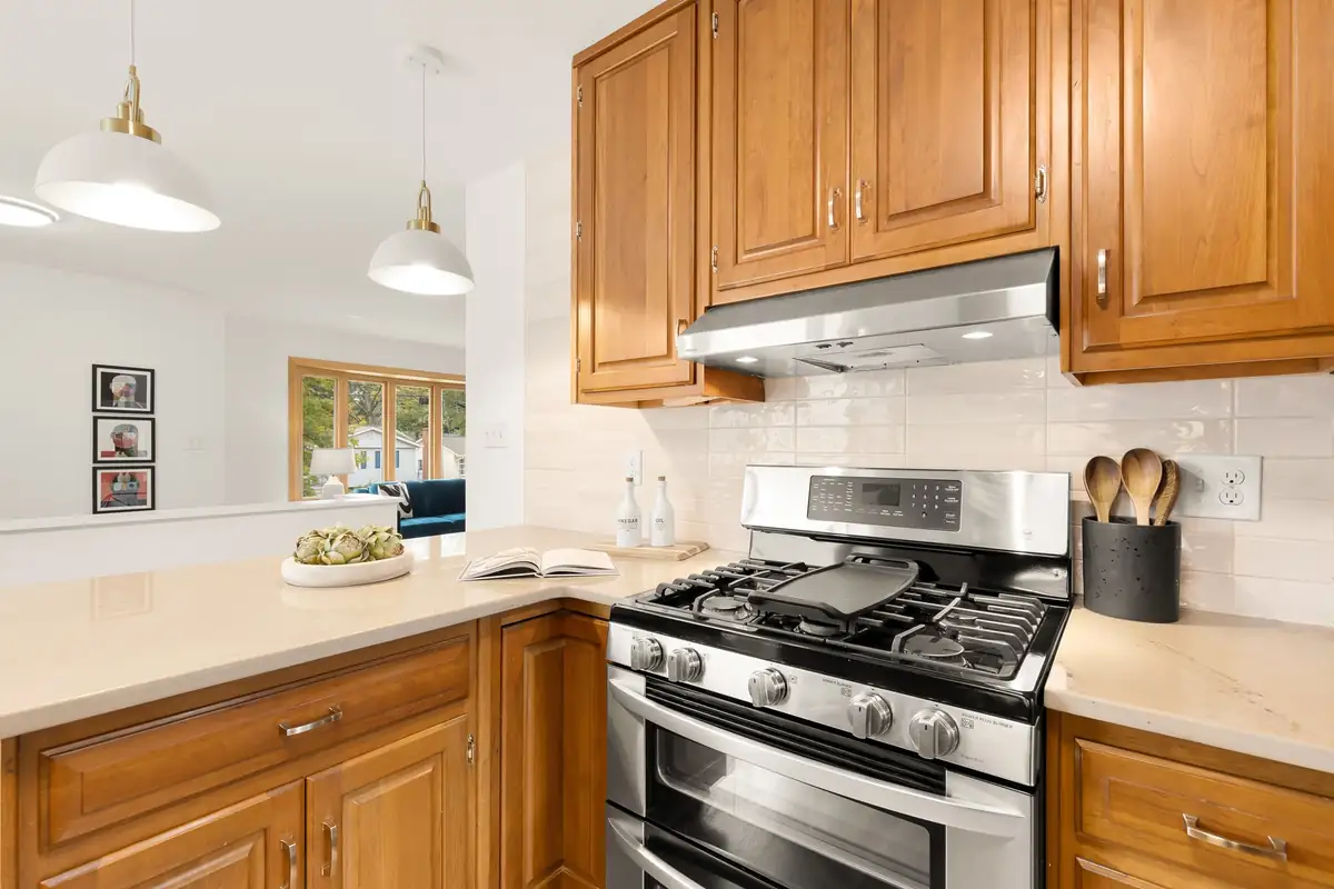 2619 Cory Terrace-0024.jpg