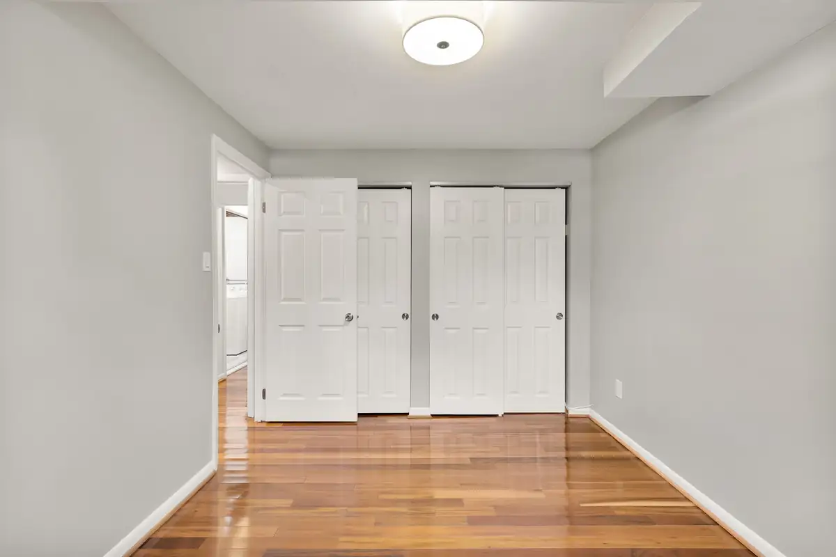 3424 Ramsgate Terrace-0040.jpg