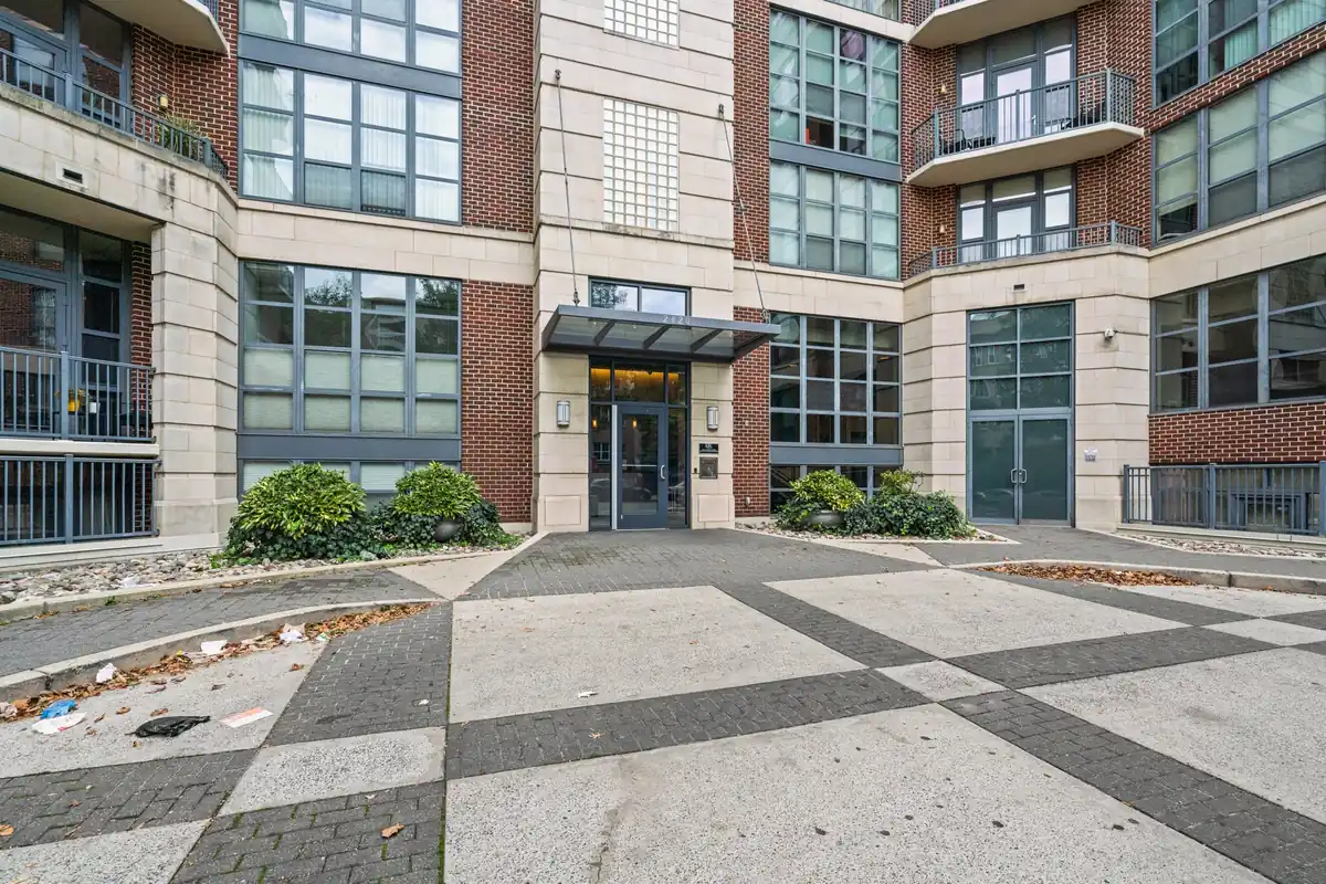 2020 12th St NW T10-55.jpg