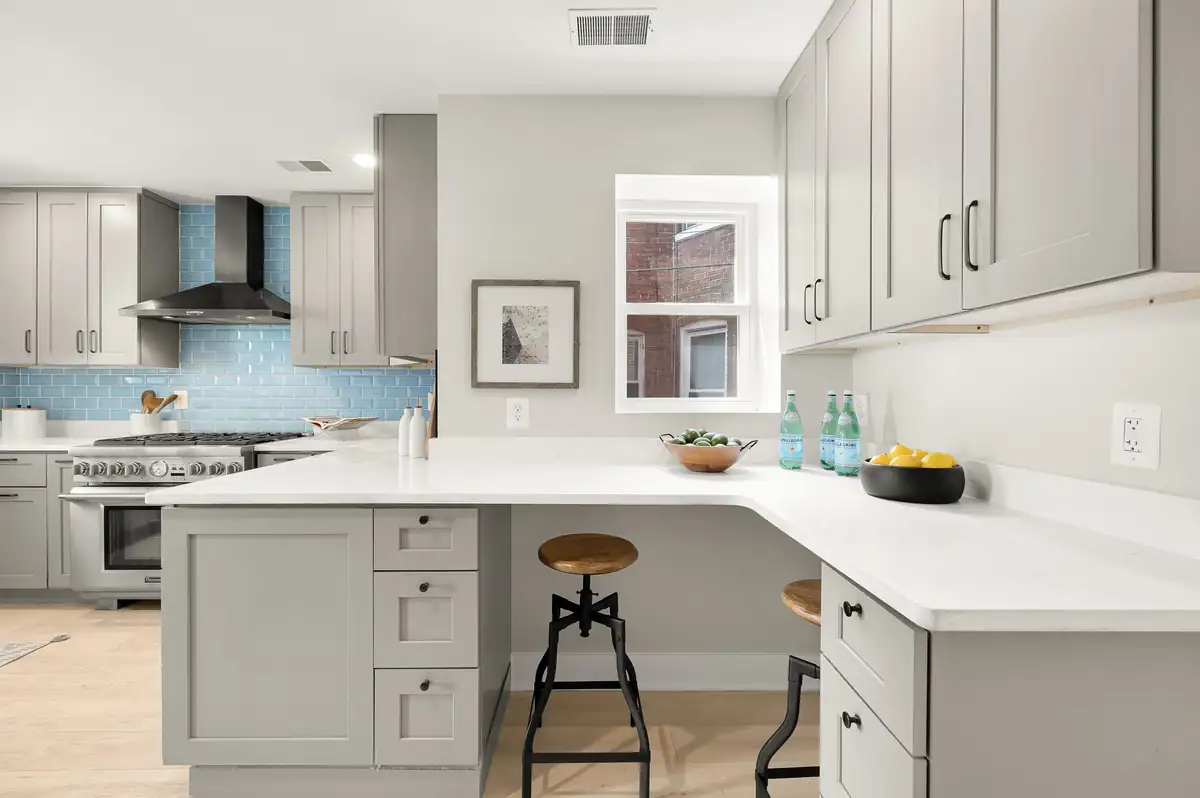 3217 13th St NW 2-0007.jpg