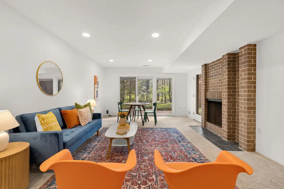 Home staging at 11713 Indian Ridge Rd