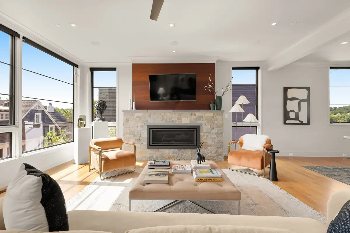 4640 Q St NW-0057.jpg