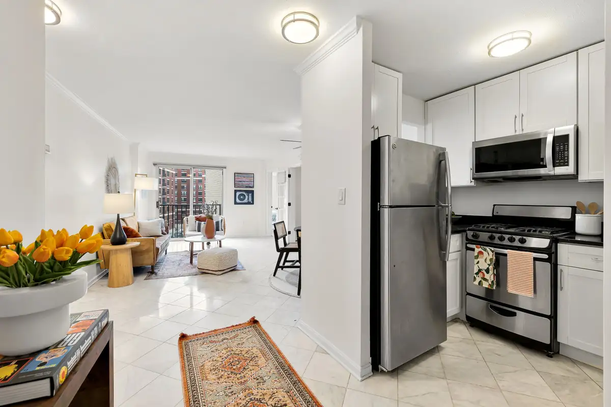 Condo staging in Washington, DC