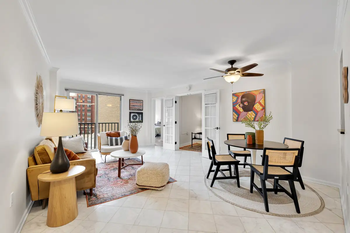 Home staging at 1239 Vermont Ave NW #508, photo 5 of 6